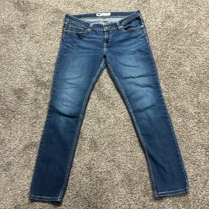 Levi’s skinny jeans